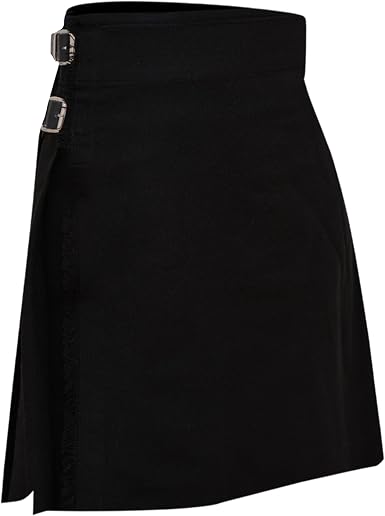 Men’s Scottish 5 Yard Kilt – Plain Black Tartan, Traditional Highland & Formal Wedding Wear